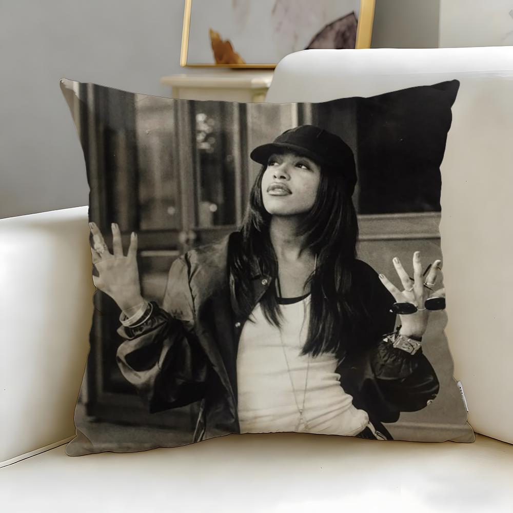 classic singer Aaliyah Cushion Cover Soft EasyWash Pillow Case Versatile for Couch Bed Travel and Office