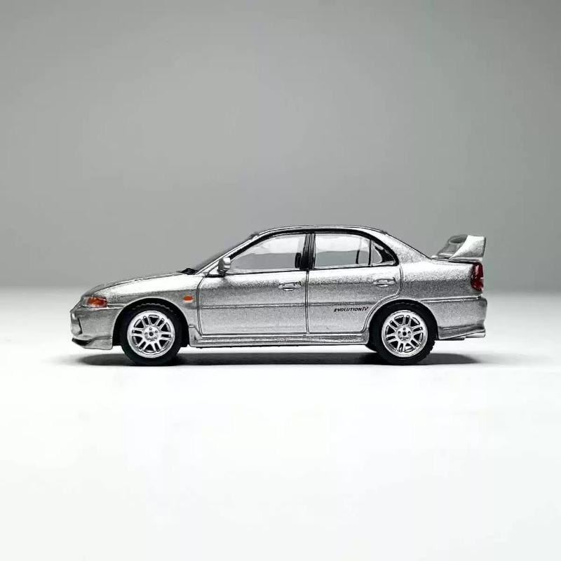 djzh6 Tarmac Works 1:64  Mitsubishi Lancer GSR Evolution IV  Scale Diecast Model Car - Premium Collection