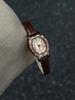 Vintage Roman Numeral Quartz Women Watch Leather Strap Ladies Wristwatch Retro Barrel Dial Elegant Dress Watches Daily Gift