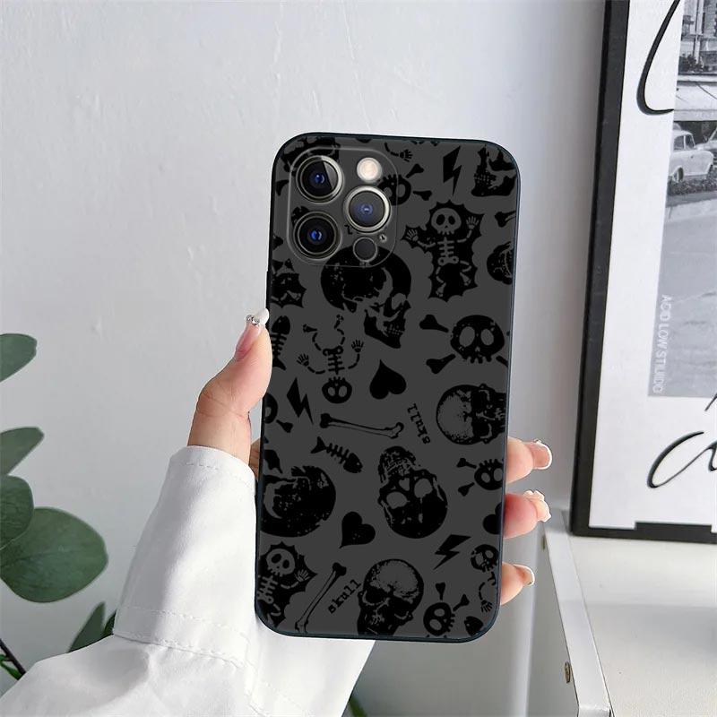 Halloween Bone Skull Phone Case for iPhone 11 13 15 16 17 Pro Max Cases Coque 14 Plus 17Air 13 Pro 12 11 XS 17Pro TPU Soft Cover