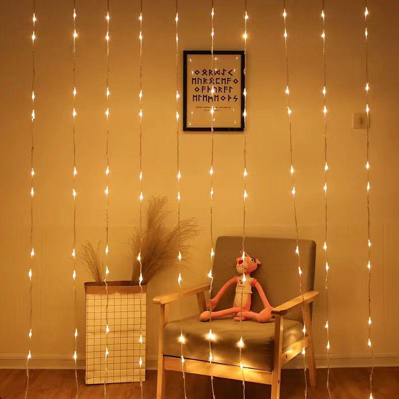 Светодиодные гирлянды-сетки с эффектом водопада: Уличные водонепроницаемые гирлянды для фестивальной декорации и создания романтической атмосферы
