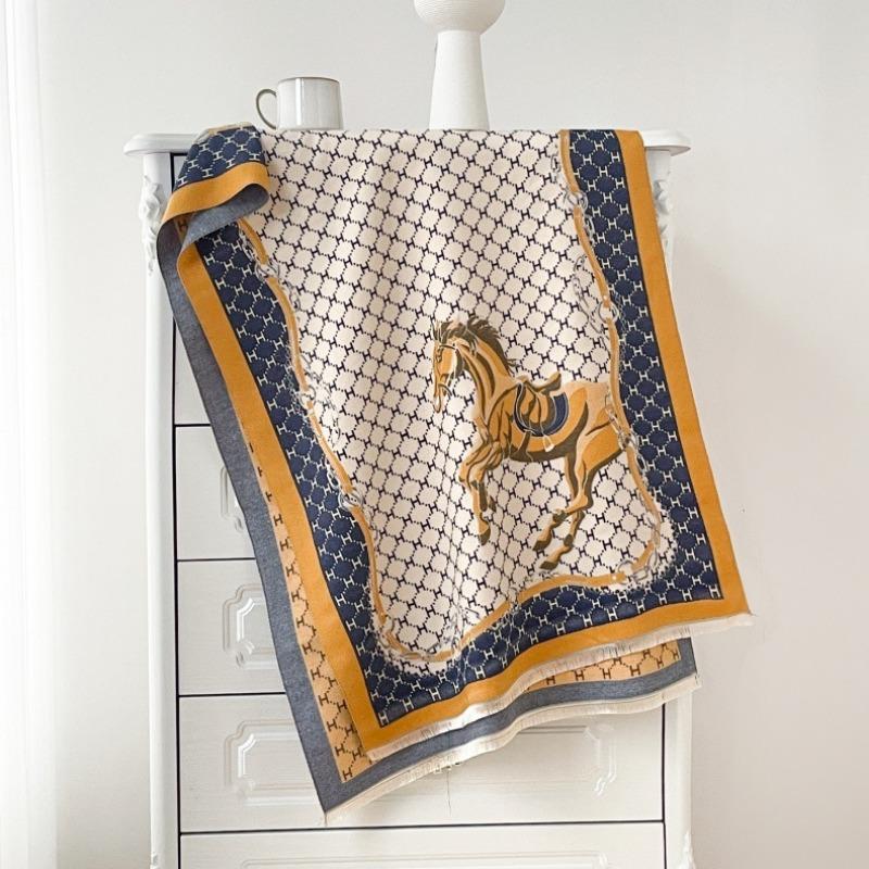 Letter imitation cashmere new scarf light luxury winter trend warm horse print scarf thickened short beard shawl