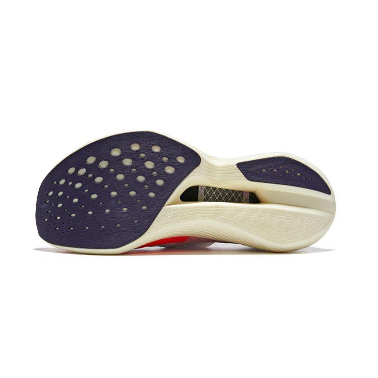 SAUCONY Endorphin Elite Белые женские кроссовки ViZiRed S10768-126