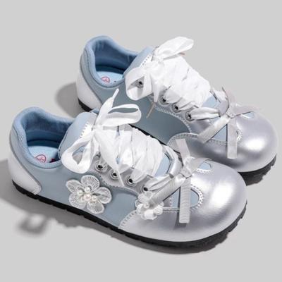 Модная осенняя новая повседневная спортивная обувь женская модная круглая головка бабочка узел цветы перед шнуровкой мягкая подошва нескользящая плоская обувь