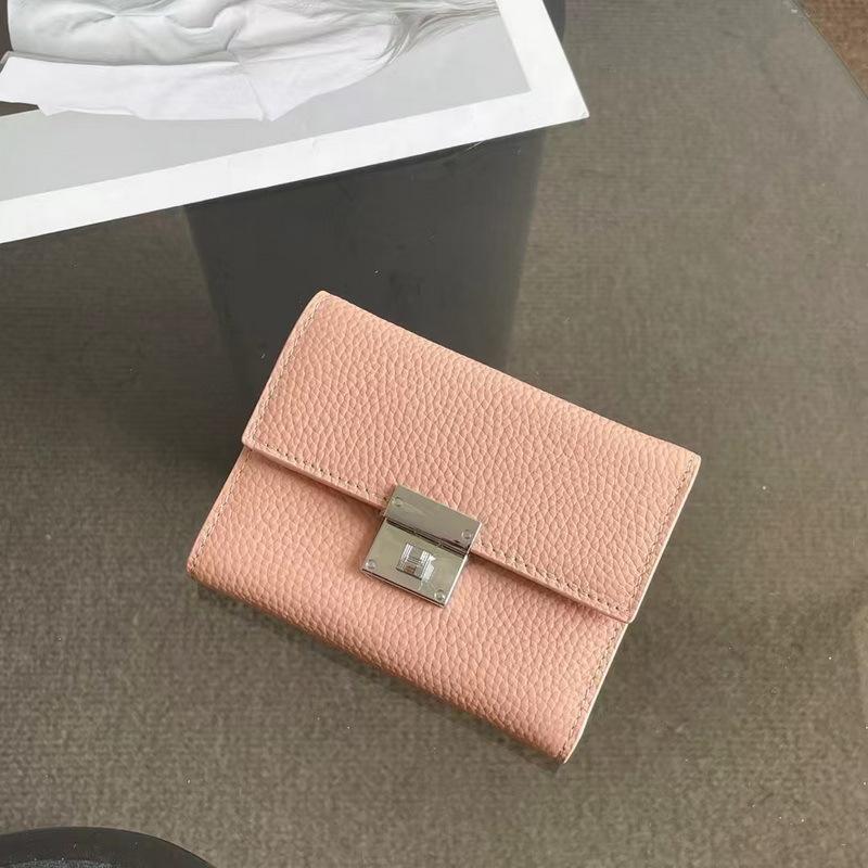 Новый кошелек из натуральной кожи с верхним слоем из коровьей кожи с рисунком личи, короткий кошелек с тремя отделениями, квадратная пряжка, сумка для тофу, Cross Collision