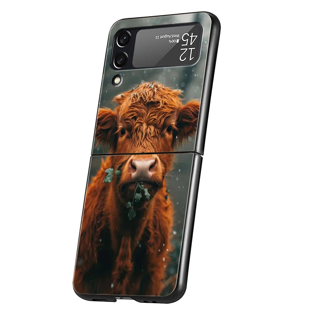 Жесткий ПК Чехол для Телефона Для Samsung Galaxy Z Flip 7 6 5 4 Черная Крышка Для Galaxy Z Flip 3 Складной Ударопрочный Capas Милая Высокогорная Корова