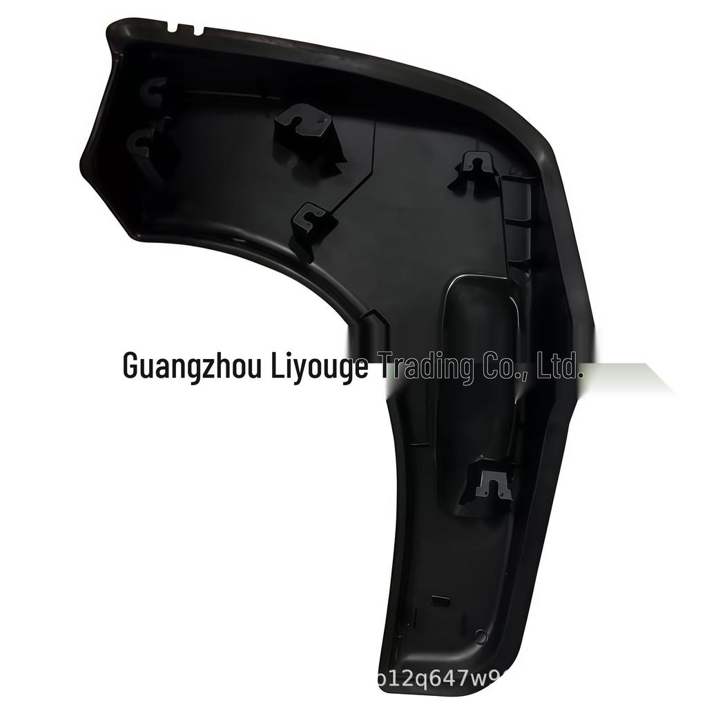 Комплекты для Lynk & Co 900: Накладка задней двери 6608265585/6608265586