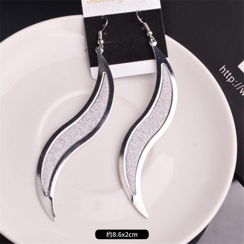 Модные преувеличенные нишевые темпераментные серьги с бахромой, ретро, личностные, универсальные серьги с пайетками, женские длинные украшения для ушей