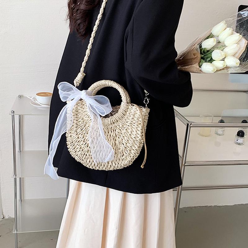 Женская плетёная сумка