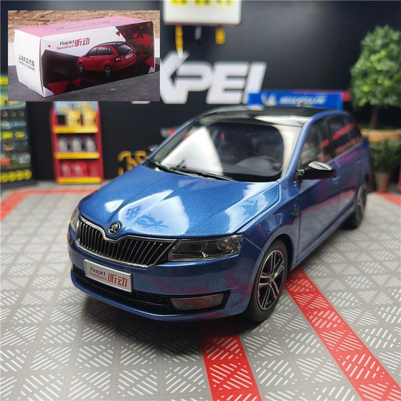 1:18 SKODA Rapid Spaceback Литой Универсал Модель Автомобиля Литьевой Металл Транспортные Средства Модель Автомобиля Симуляция Коллекция Детская Игрушка Подарок