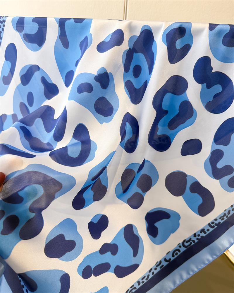 2026 New Leopard Printed Square Scarf For Women Stylish Soft Satin Scarves Bandanas Luxury Hijab Neckerchief Elegant Shawl Wraps