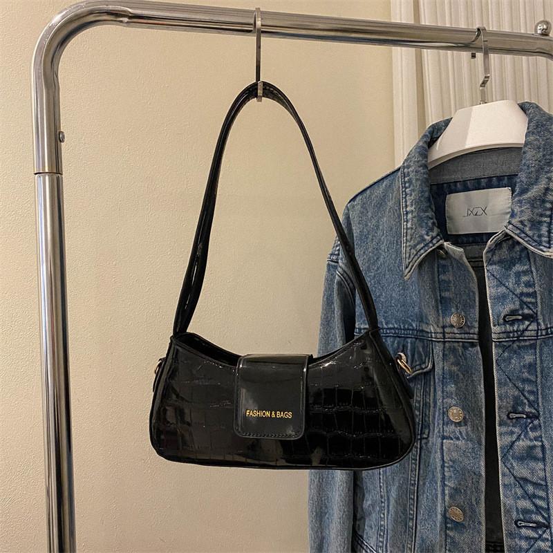 Модная блестящая наплечная сумка для повседневного использования, доступна в нескольких цветах