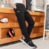 Under Armour Повседневные брюки женские черные 23600702-001