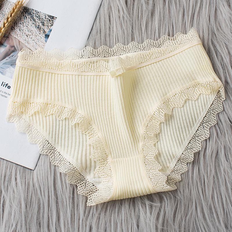 Women's Mid-Waist Lace Trim Breathable Cotton Briefs