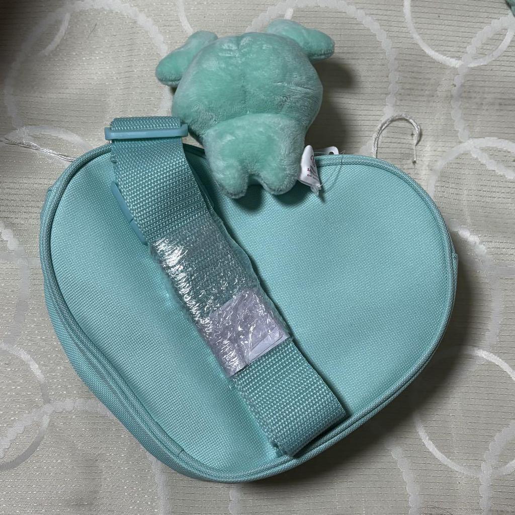 [Б/У] Скидка при покупке в комплекте доступна TWICE x GiGO Pyokokyun Нагрудная сумка Мина