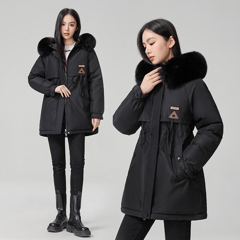 Pie overcome the new women's versatile medium and long cotton-padded clothes, winter velvet cotton-padded jackets, and large fur collar jackets.