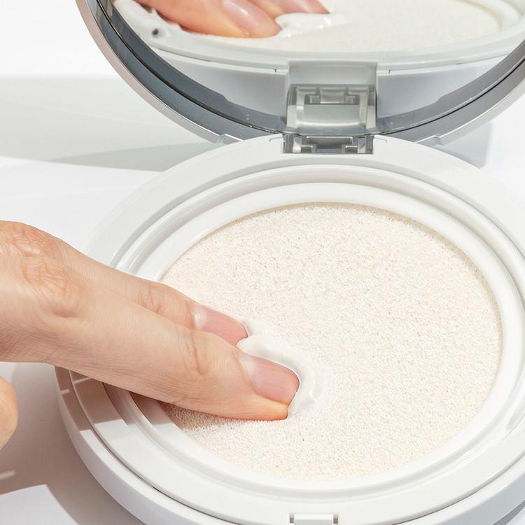 Mary&May Веганский солнцезащитный крем с ниацинамидом и пантенолом SPF 50+ PA++++ 25 г