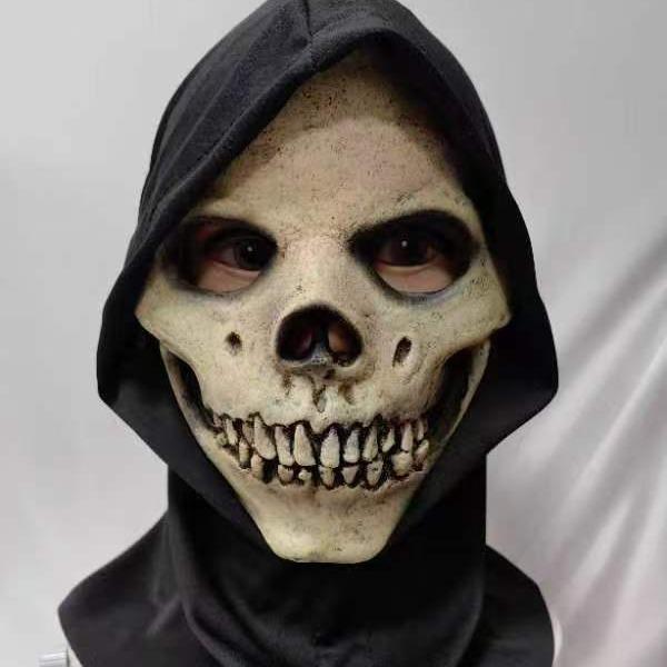 Skull mask Halloween latex horror mask, haunted house helmet prop Half-face skull mask