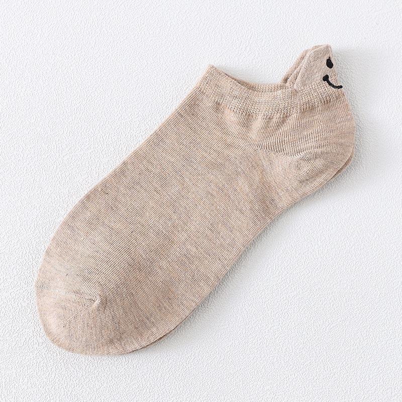 Новые женские веселые носки с мультяшным смайликом, милые вышитые носки до щиколотки, забавные носки для девочек, хлопковые носки