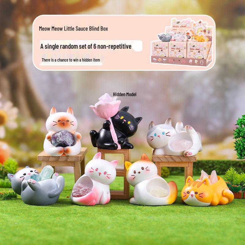Creative Cat Figurines: Adorable Desktop Ornaments & Work Diary Accessories - Perfect for Gifting, Collecting, and Trendy Desk Decor