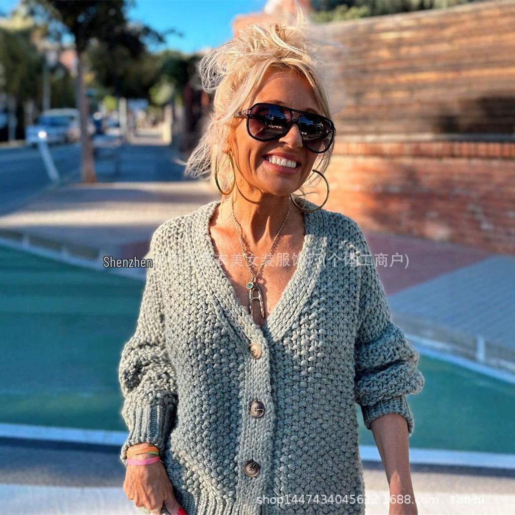 2026 Autumn V-neck Long-Sleeve Solid Cardigan Sweater for Women