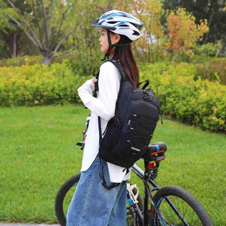 Multisport Hydration Backpack: Cycling, Hiking & Running