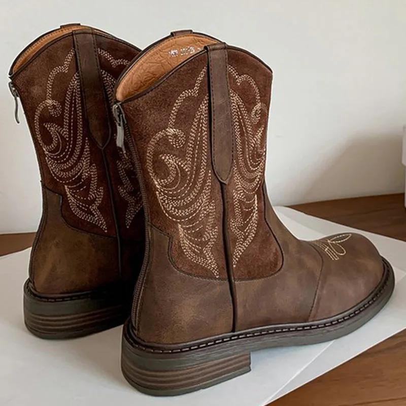 Fashion 2024 New Plus Plush Leather Western Mid Calf Boots Embroider Women Autumn Winter Ankle Boots Ladies Boots