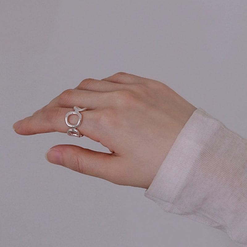 oar Circle Bold Ring