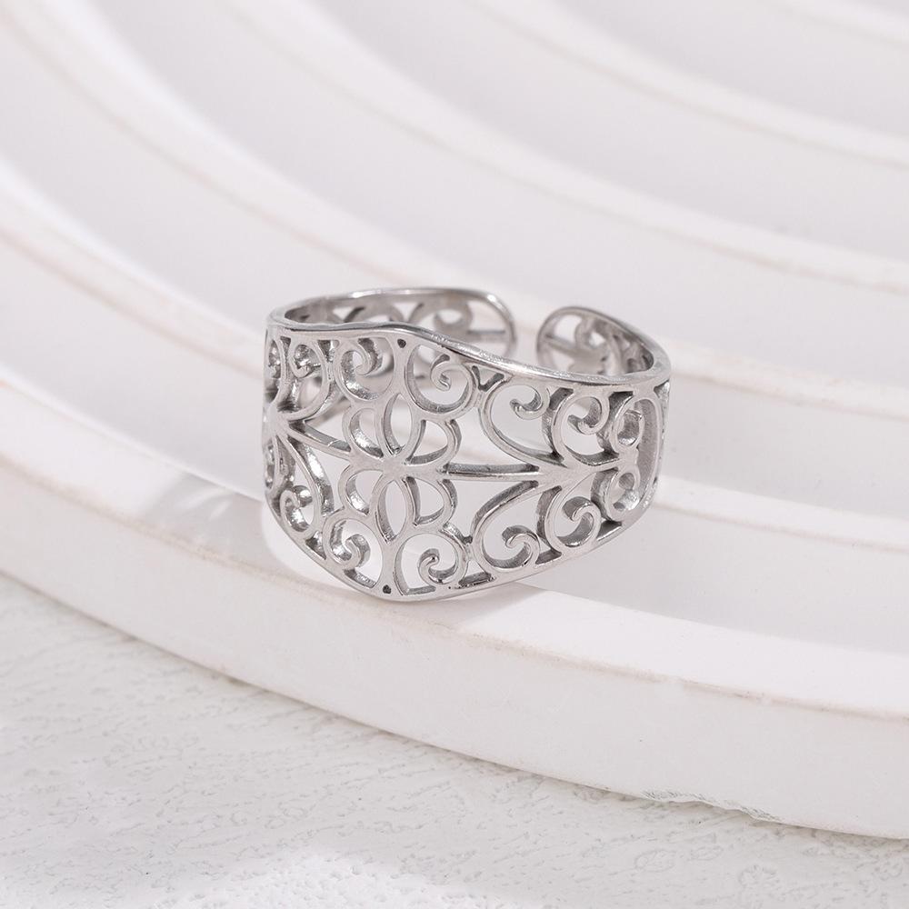 Bohemian Filigree Ring Women Stainless Steel Gold Color Finger Rings Vintage Aesthetic Zircon Birthday Gift Wholesale