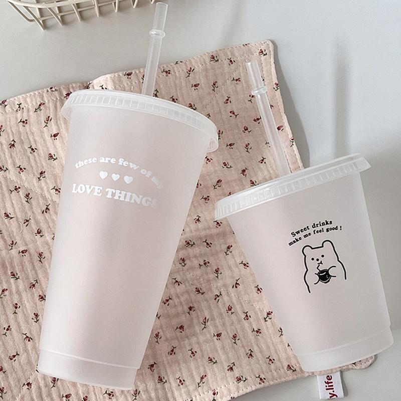 Бутылка для воды для кофе, сока, чая с молоком Kawaii, пластиковые холодные чашки с соломенной крышкой