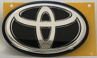 Оригинальная эмблема Toyota GR 90975-02148