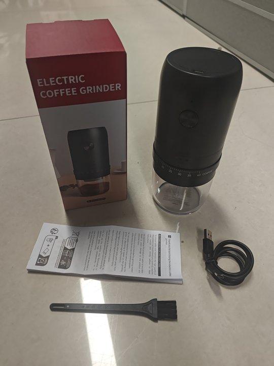 KMDJ-2AW Портативная кофемолка с 40 степенями помола, 5 лезвиями, керамическими коническими жерновами, одна