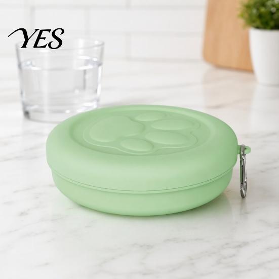 Clip-on Dog Bowl Treat Pouch, with Metal Carabiner, Puppy Holder, Sealed Pet Snack Container Food Lid for Travel Walking Training Trips Lightweight