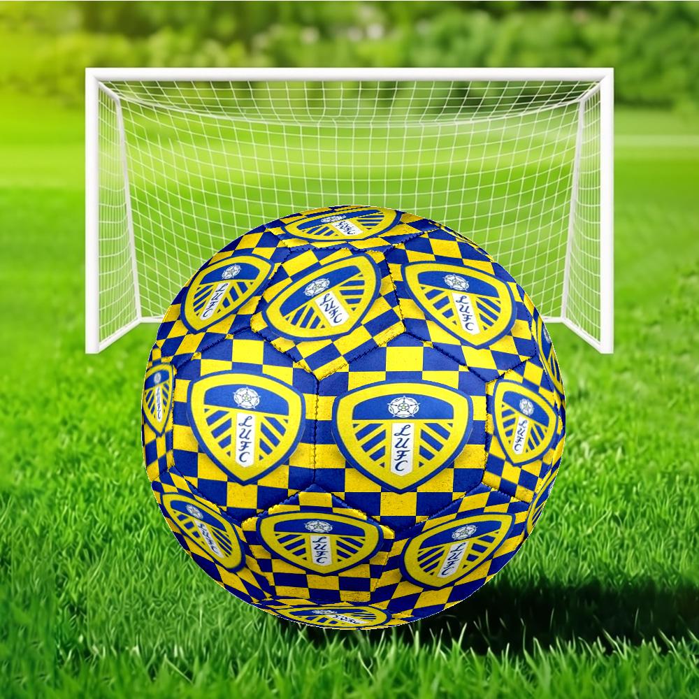 Leeds Crest Design Printed Size 5 Soccer Ball - Durable, Machine-stitched, Soft and Comfortable, Suitable for Training and Matches Gift
