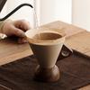 Керамическая кофейная кружка с деревянной ручкой, уникальная чашка конической формы для дома, офиса, кафе, кружка из каменной керамики ручной работы для чая, латте, сока