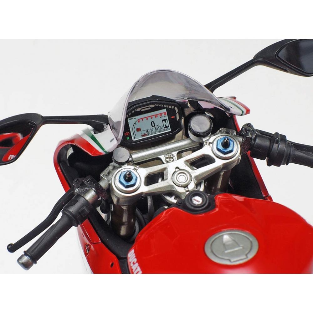 Tamiya 112 Мотоцикл серии № 132 Ducati 1199 Panigale S Tricolore Пластиковая модель 14132