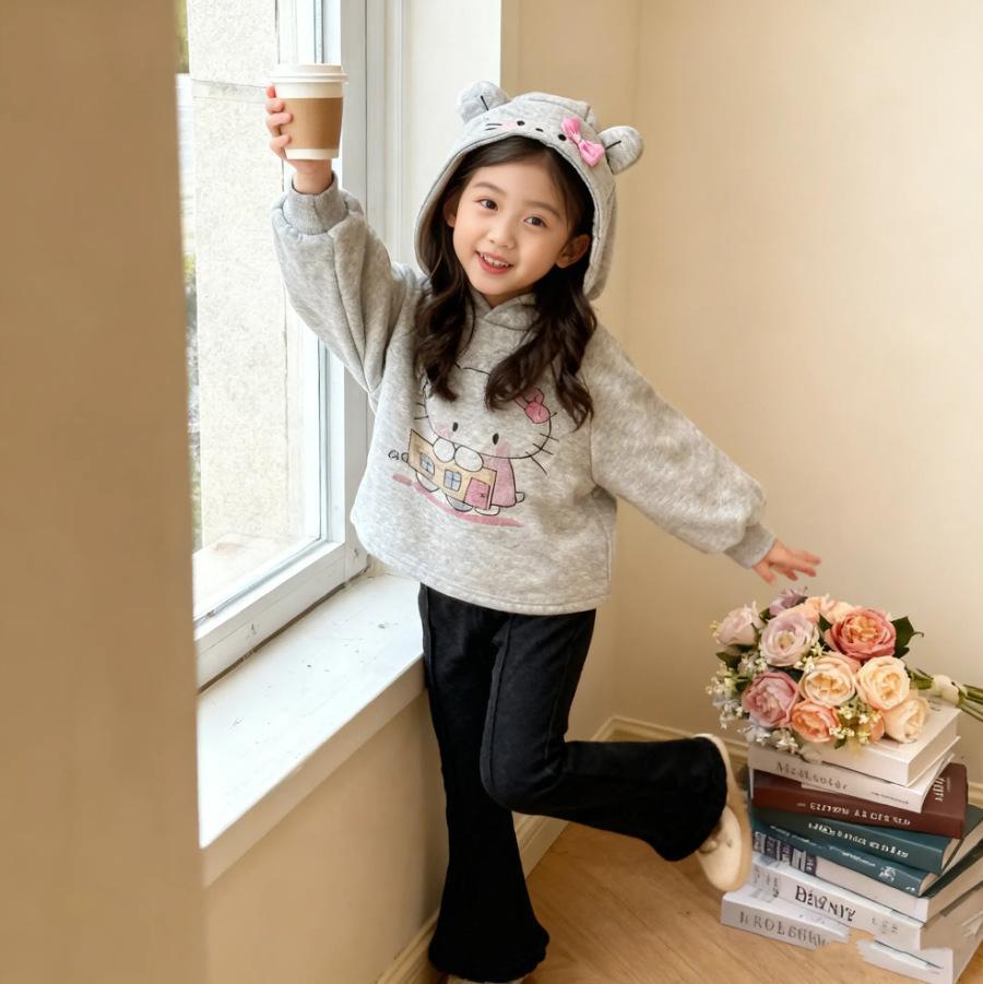 Детский осенне-зимний 2025 года набор: Худи с мультяшным бантом и расклешенные брюки