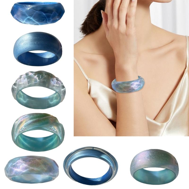 Широкие круглые браслеты-манжеты из смолы, сверкающие украшения, художественный модный аксессуар, подходящий в качестве подарка для модных женщин