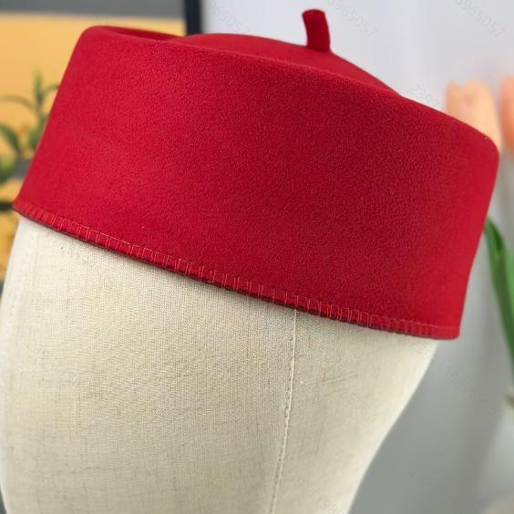 Женская элегантная осенне-зимняя шляпа в ретро-стиле Хепберн
