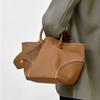 A Niche Vegetable Basket, Tote Leather, Laid-back Style, Hand-held Bag, Shoulder Bag, Soft Leather Water Bucket