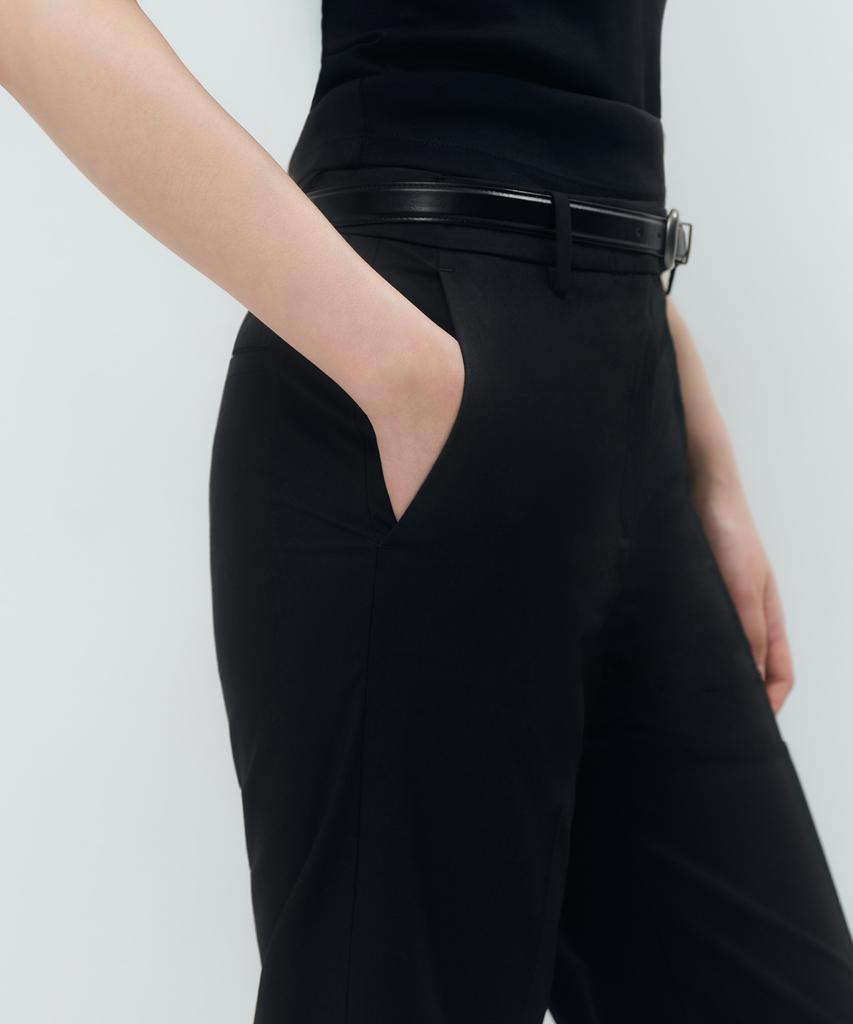 MUSINSA STANDARD WOMAN [Cooltandard] Women'S Low Rise Flare Slacks [Black]