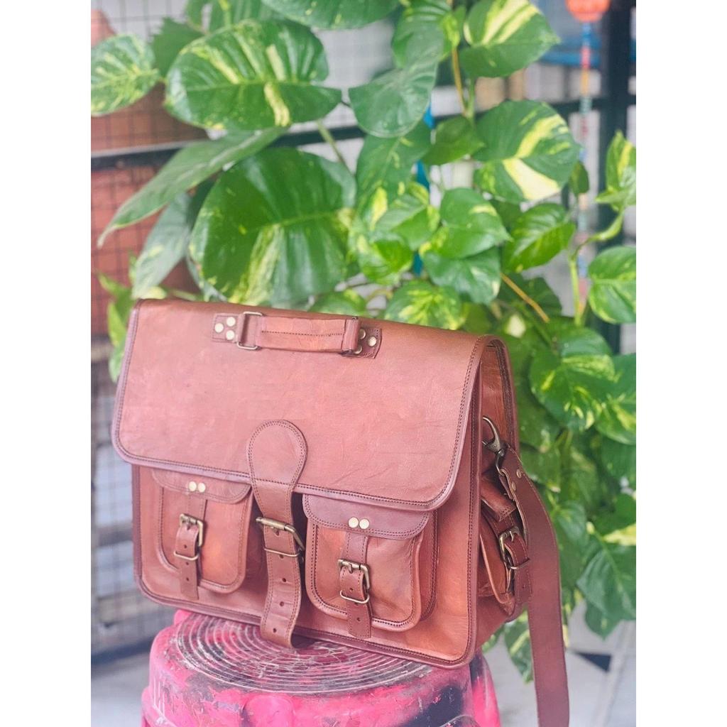 Мужская сумка-мессенджер из натуральной состаренной кожи коричневого цвета для ноутбука