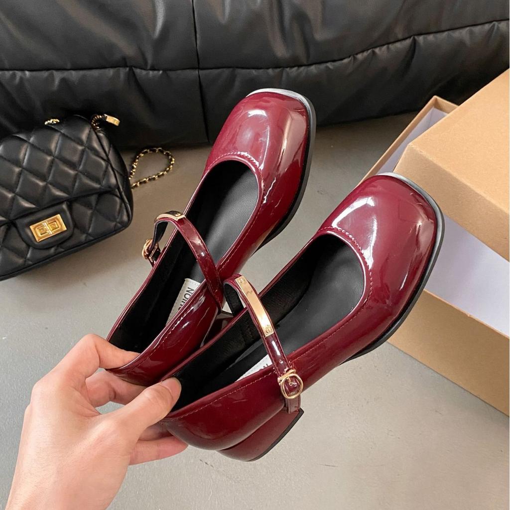 Mary Jane Shoes Women's New Waterproof Table One-word Buckle with Square Head Shallow Mouth Single Shoes In Autumn and Winter 2025