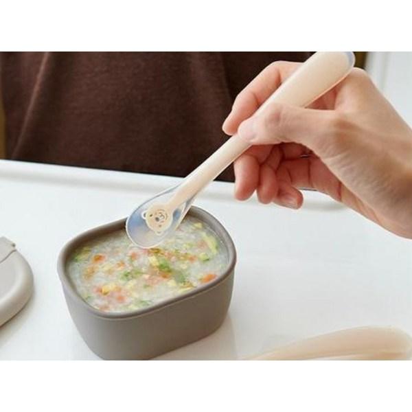 Силиконовая ложка для детского питания Fergie Animal Animal, 1 шт., бежевый медвежонок