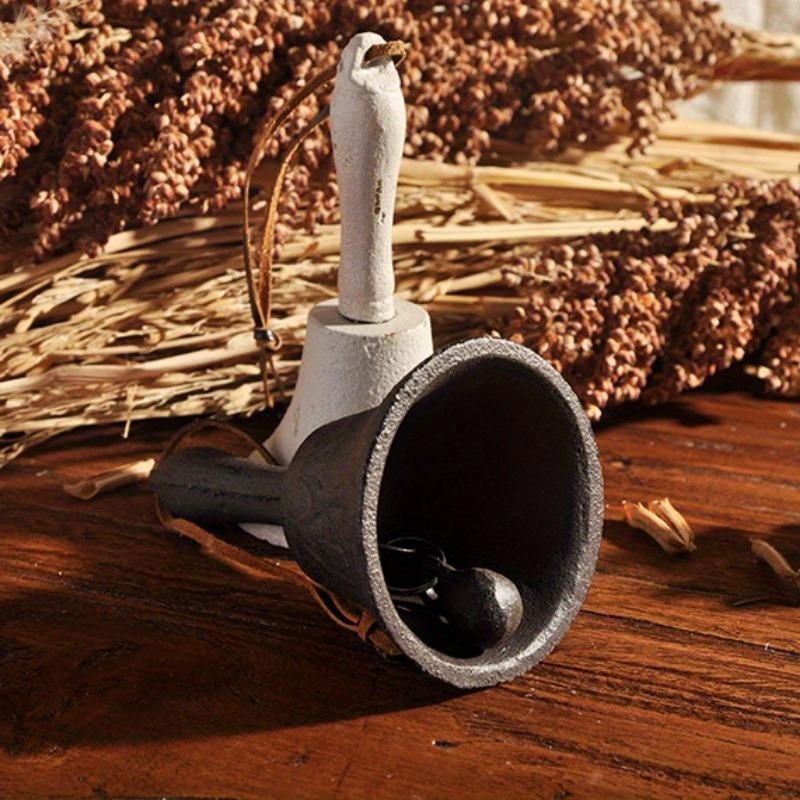 Retro Cast Iron Hand Bell Multi-Purpose Bells for Craft Wedding Decoration Alarm School Church Classroom Bar Hotel Vintage Bell
