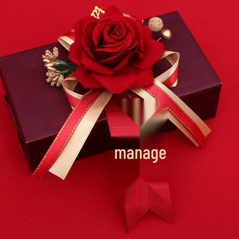 Свадебный набор бутоньерка: Бутоньерки для семьи, шаферов и подружек невесты для приветствия родителей.