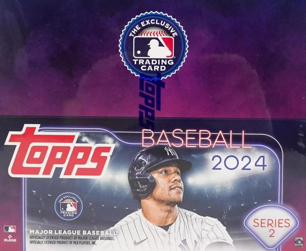 Коробка для розничной продажи бейсбольных мячей Topps Series 2 2024 года.