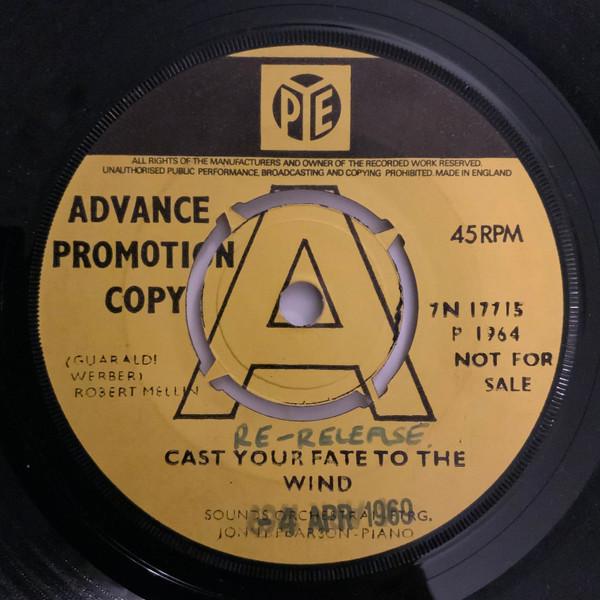 7-дюймовая пластинка SOUNDS ORCHESTRAL, JOHNNY PEARSON - Cast Your Fate To The Wind 7N17715PROMO Pye Records 1969 UK Поп Б/у