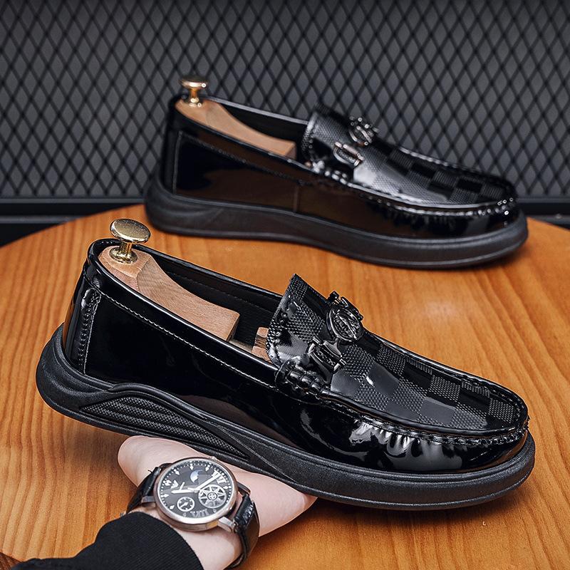 Весна 2025 новая повседневная одинарная обувь мужские британские лоферы на одной педали обувь для вождения повседневная кожаная обувь на мягкой подошве