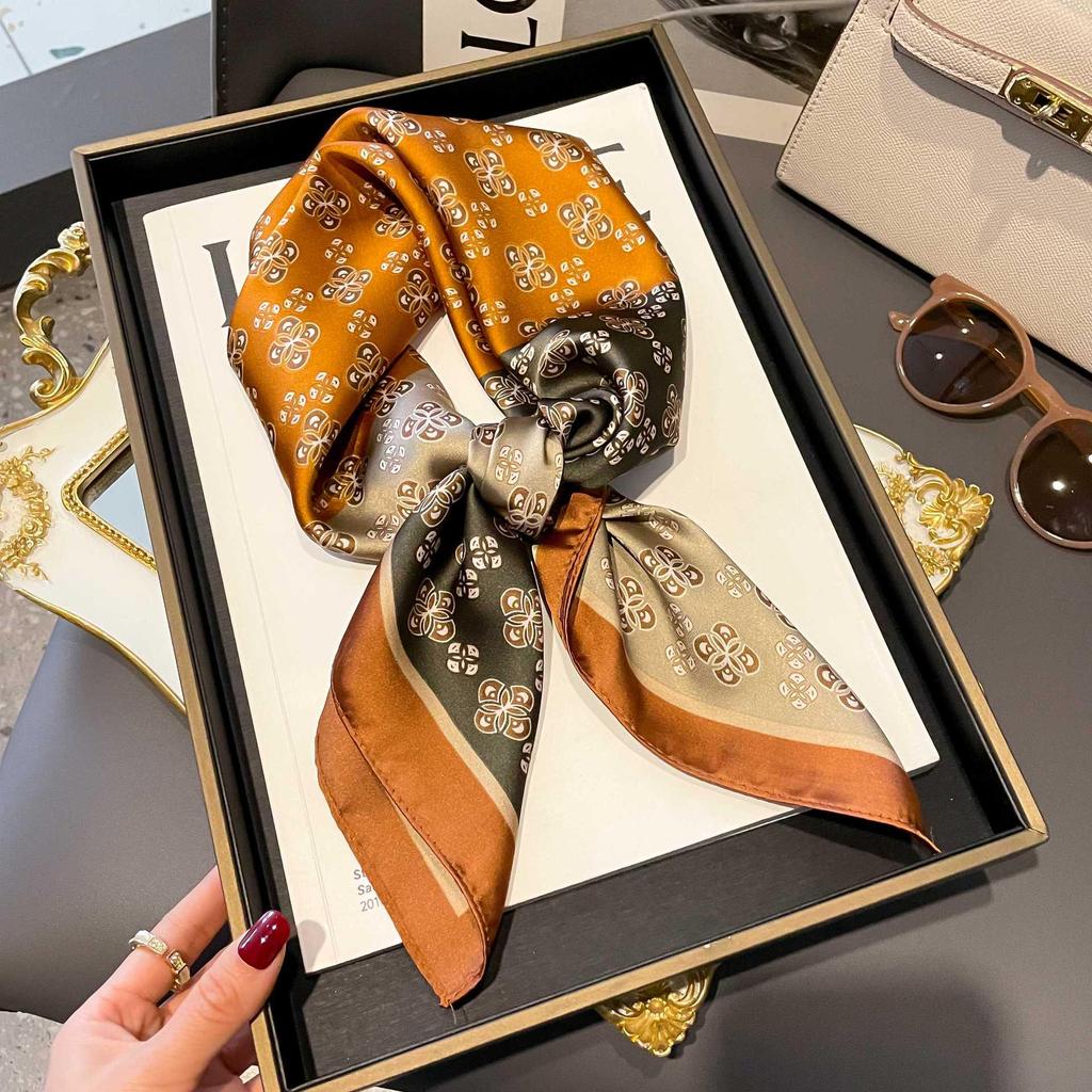 Zhang Ruonan Silk Scarf: Women's 2025 Spring/Summer Retro Neck Tie Accessory - High-End Small Square Neckerchief